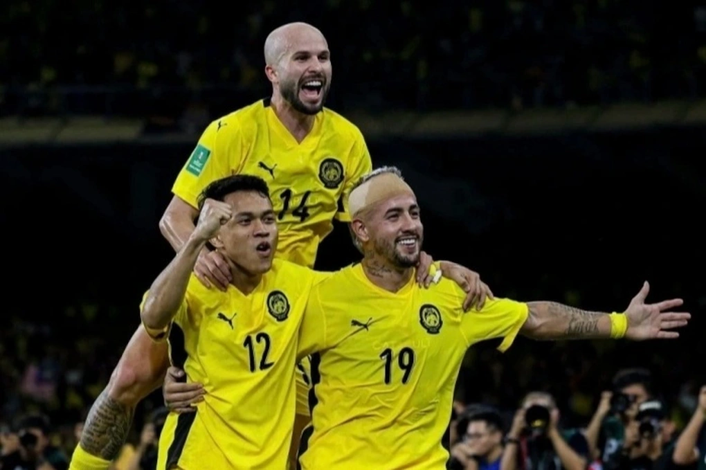 Malaysia nhận cảnh báo nếu sử dụng 7 cầu thủ nhập tịch gặp tuyển Việt Nam