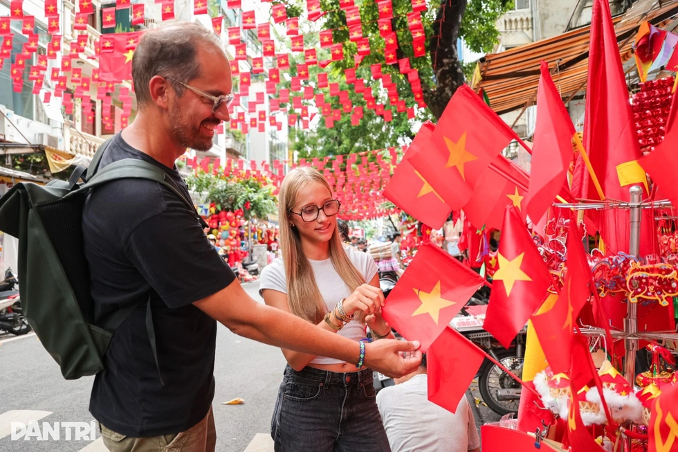 Khách Trung Quốc thích đến Việt Nam, du lịch liên tục lập kỷ lục